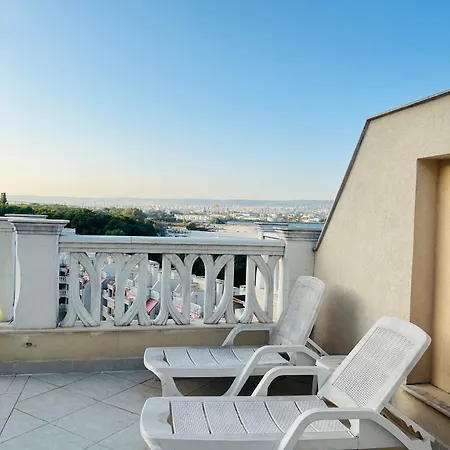 Апартамент Panoramic-residence Варна